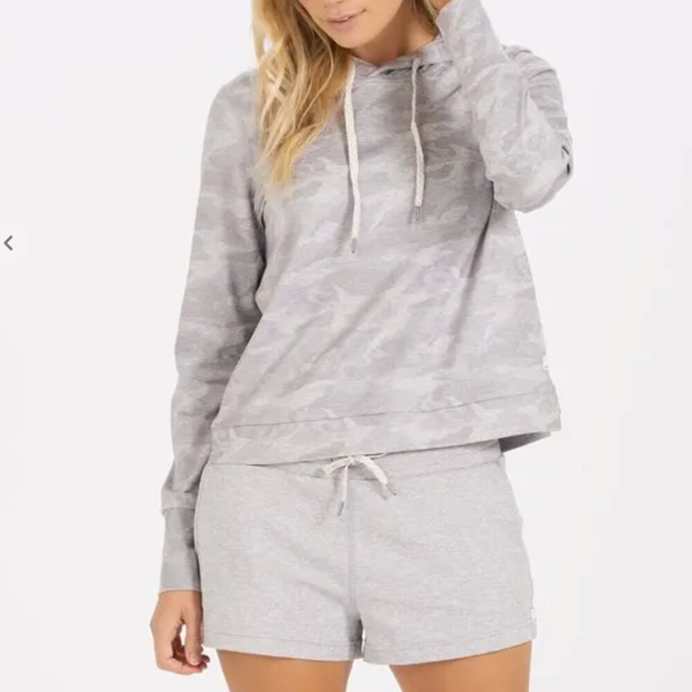 Women Vuori Halo Essential Hoodie Cropped Relaxed Fit Pale Heather Camo Medium